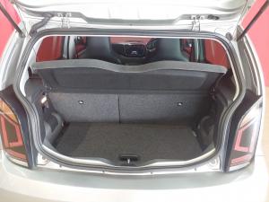 Volkswagen up! move up! 5-door 1.0 - Image 15