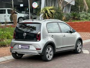 Volkswagen up! cross up! 5-door 1.0 - Image 5