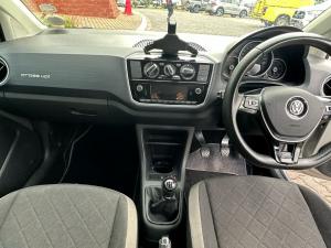 Volkswagen up! cross up! 5-door 1.0 - Image 12