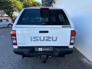 Isuzu KB 250D-Teq double cab Hi-Rider - Image 7