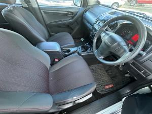 Isuzu KB 250D-Teq double cab Hi-Rider - Image 18