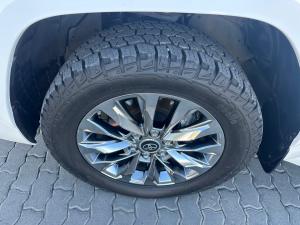 Toyota Land Cruiser 300 3.5T ZX - Image 15