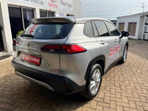 Toyota Corolla Cross 1.8 Xi - Image 2