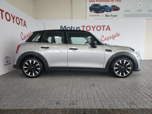 MINI Hatch Cooper Hatch 5-door - Image 3