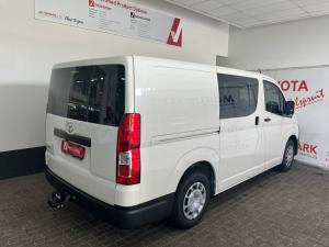 Toyota Quantum 2.8 LWB crew cab - Image 2