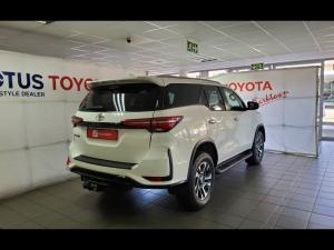 Toyota Fortuner 2.8GD-6 - Image 2