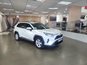 Toyota RAV4 2.0 GX auto - Image 1