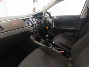Volkswagen Polo hatch 1.0TSI Comfortline - Image 11