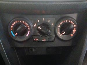 Toyota Urban Cruiser 1.5 Xi - Image 16