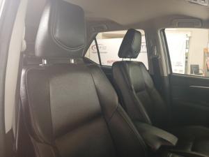 Toyota Fortuner 2.4GD-6 Raised Body automatic - Image 19