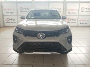 Toyota Fortuner 2.4GD-6 Raised Body automatic - Image 4