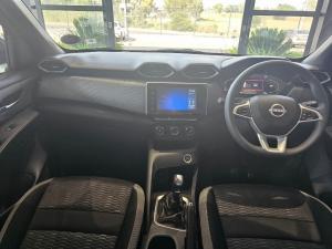 Nissan Magnite 1.0 Acenta AMT - Image 22