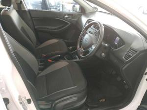 Hyundai i20 1.2 Motion - Image 6