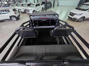Nissan Navara 2.5DDTI PRO-2X automatic D/C - Image 17