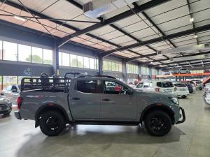 Nissan Navara 2.5DDTI PRO-2X automatic D/C - Image 4
