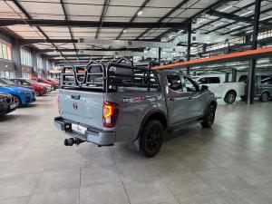 Nissan Navara 2.5DDTI PRO-2X automatic D/C - Image 6