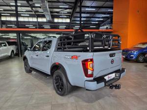 Nissan Navara 2.5DDTI PRO-2X automatic D/C - Image 9