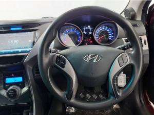 Hyundai Elantra 1.6 Premium - Image 13