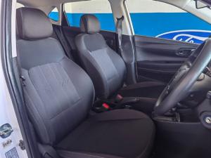 Hyundai i20 1.4 Motion auto - Image 6