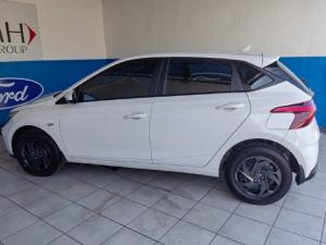 Hyundai i20 1.4 Motion auto - Image 8
