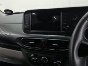 Hyundai Grand i10 1.2 Executive sedan manual - Image 11
