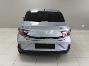 Hyundai Grand i10 1.2 Executive sedan manual - Image 4