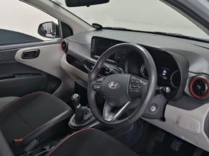 Hyundai Grand i10 1.2 Executive sedan manual - Image 8