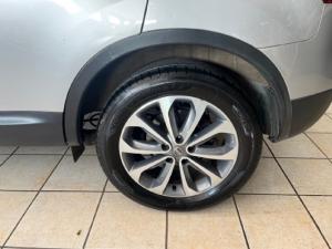 Nissan Qashqai+2 2.0 Acenta - Image 10