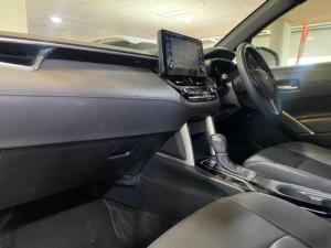 Toyota Corolla 1.8 XS - Image 11