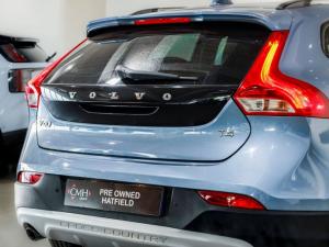 Volvo V40 Cross Country T4 Inscription auto - Image 10