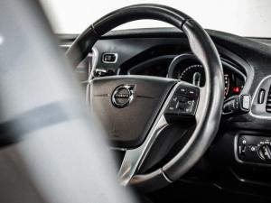 Volvo V40 Cross Country T4 Inscription auto - Image 11