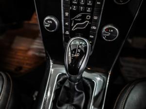 Volvo V40 Cross Country T4 Inscription auto - Image 15