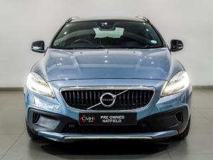 Volvo V40 Cross Country T4 Inscription auto - Image 2