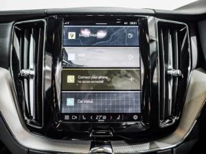 Volvo XC60 B5 AWD Essential - Image 14