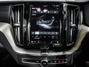 Volvo XC60 B5 AWD Essential - Image 16