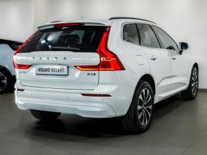 Volvo XC60 B5 AWD Essential - Image 7
