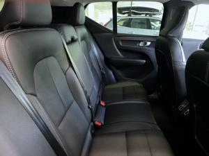 Volvo XC40 B4 Plus Dark - Image 15