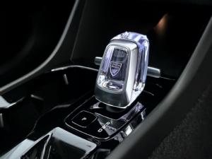 Volvo XC40 B4 Plus Dark - Image 23
