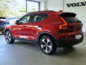 Volvo XC40 B4 Plus Dark - Image 8