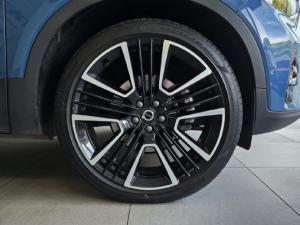 Volvo XC40 B4 Ultimate Dark - Image 23
