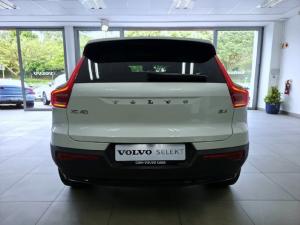 Volvo XC40 B4 Plus Dark - Image 9