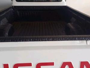 Nissan Navara 2.5 single cab XE - Image 11