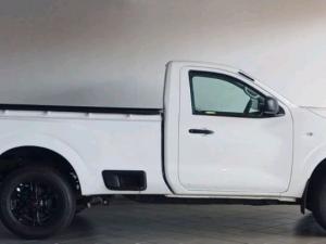 Nissan Navara 2.5 single cab XE - Image 2