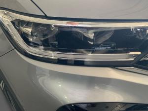Volkswagen T-Roc 2.0TSI 140kW 4Motion R-Line - Image 16