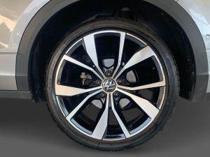 Volkswagen T-Roc 2.0TSI 140kW 4Motion R-Line - Image 19