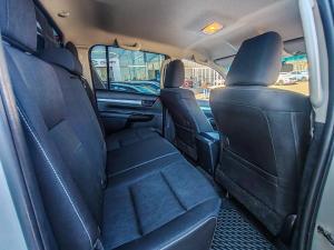 Toyota Hilux 2.4GD-6 double cab 4x4 Raider auto - Image 9
