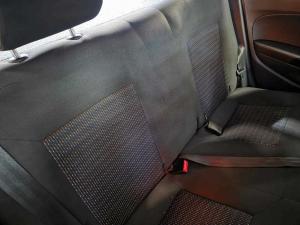 Volkswagen Polo Vivo 1.4 Trendline - Image 13