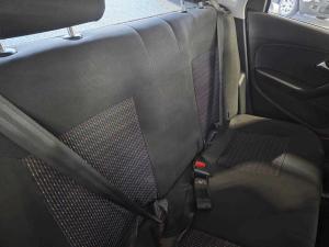Volkswagen Polo Vivo 1.4 Trendline - Image 12