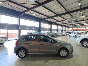 Volkswagen Polo Vivo 1.4 Trendline - Image 4