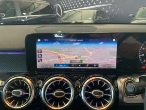 Mercedes-Benz GLB GLB220d 4Matic Progressive - Image 17